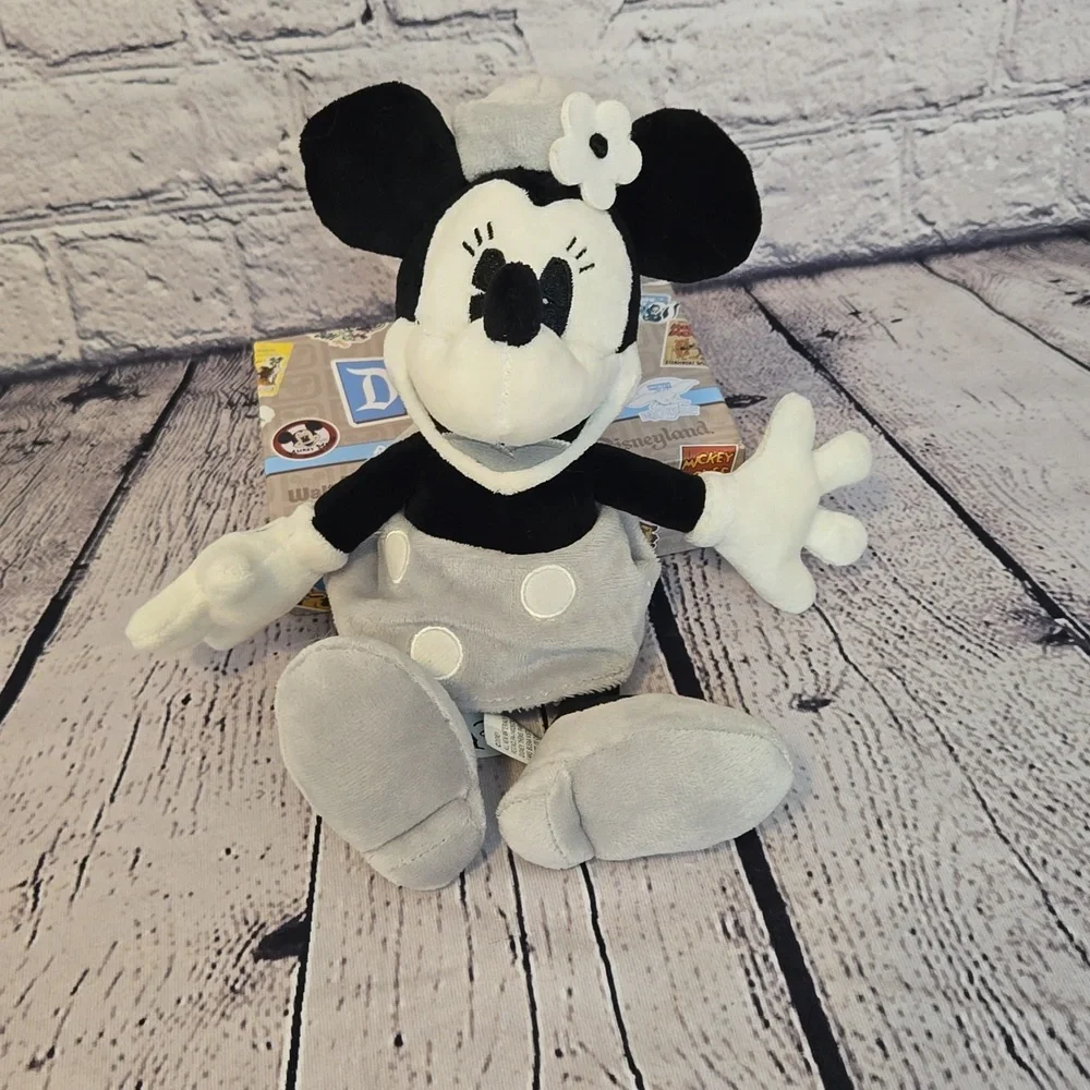 Disney Minnie Mouse Plush